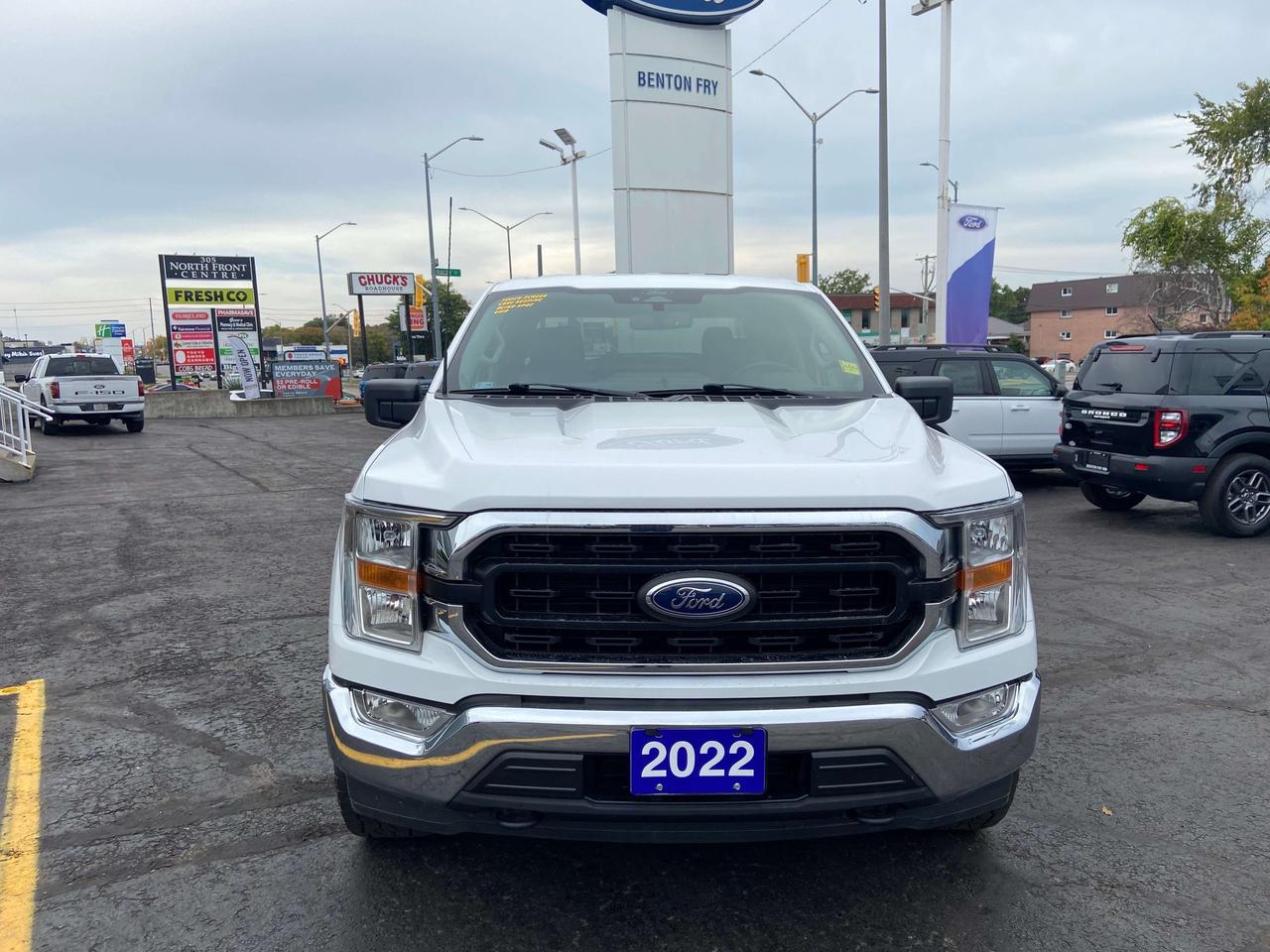 2022 Ford F-150 CREW 4X4 BLACK PACK NAV 20'S Photo