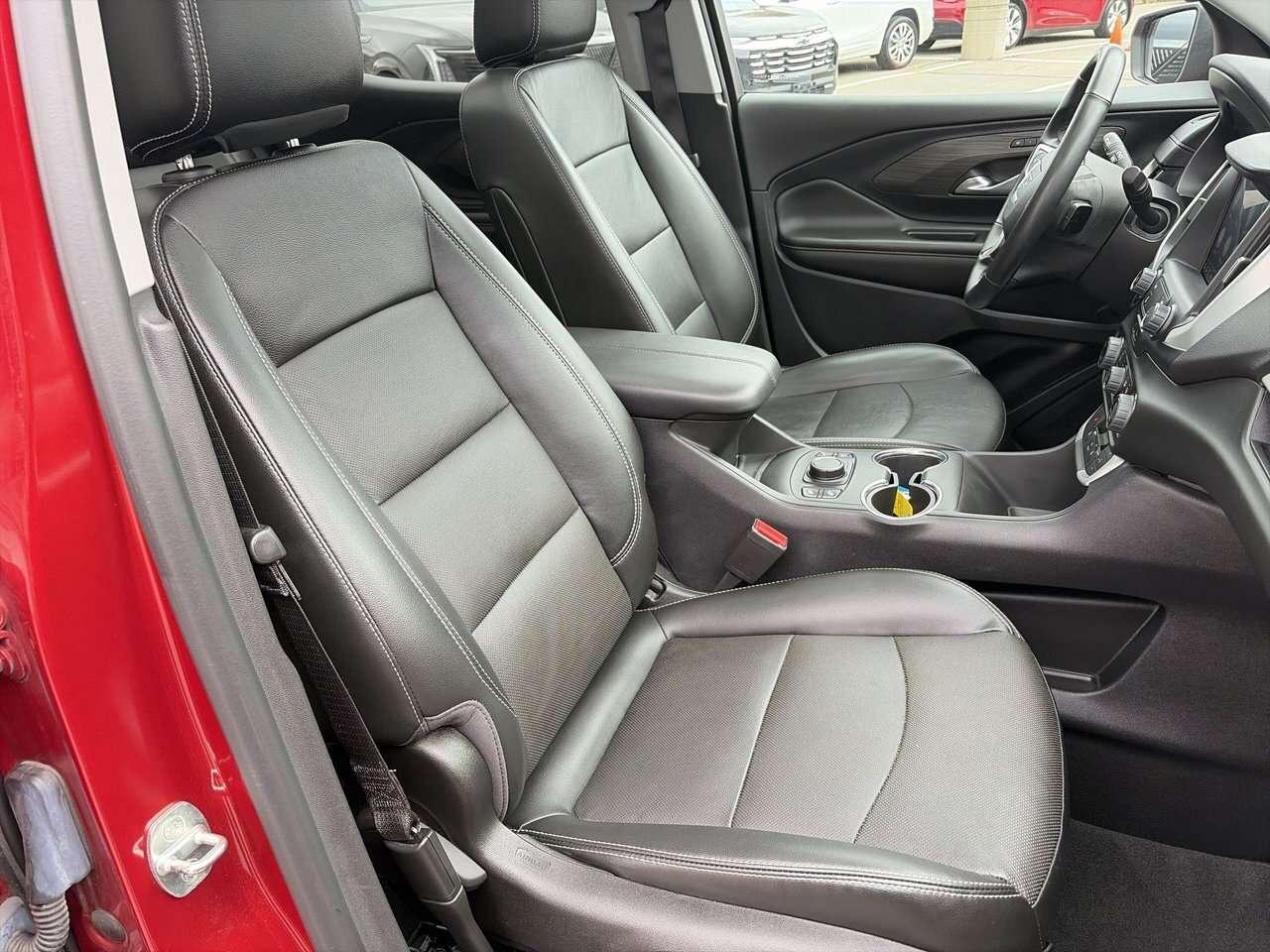 2023 GMC Terrain SLT AWD LEATHER SEATS   SUNROOF   HEATED SEATS   R Photo