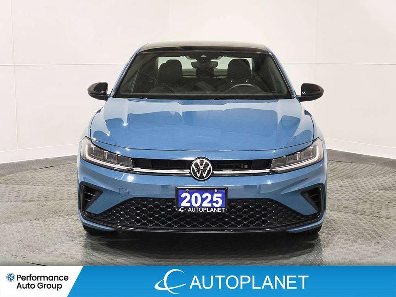2025 Volkswagen Jetta Comfortline, Sunroof, Back Up Cam, Apple CarPlay! Photo1