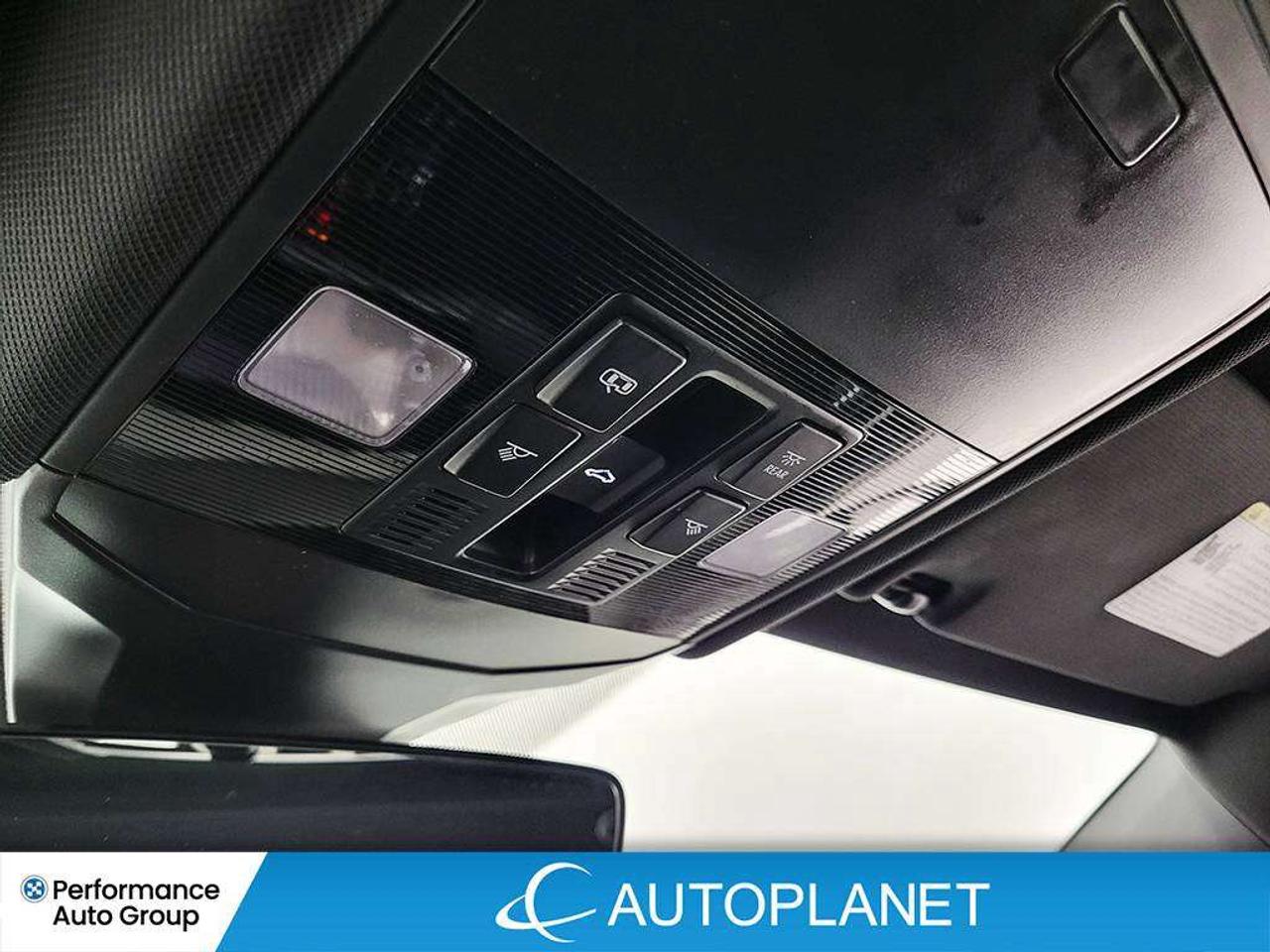 2025 Volkswagen Jetta Comfortline, Sunroof, Back Up Cam, Apple CarPlay! Photo