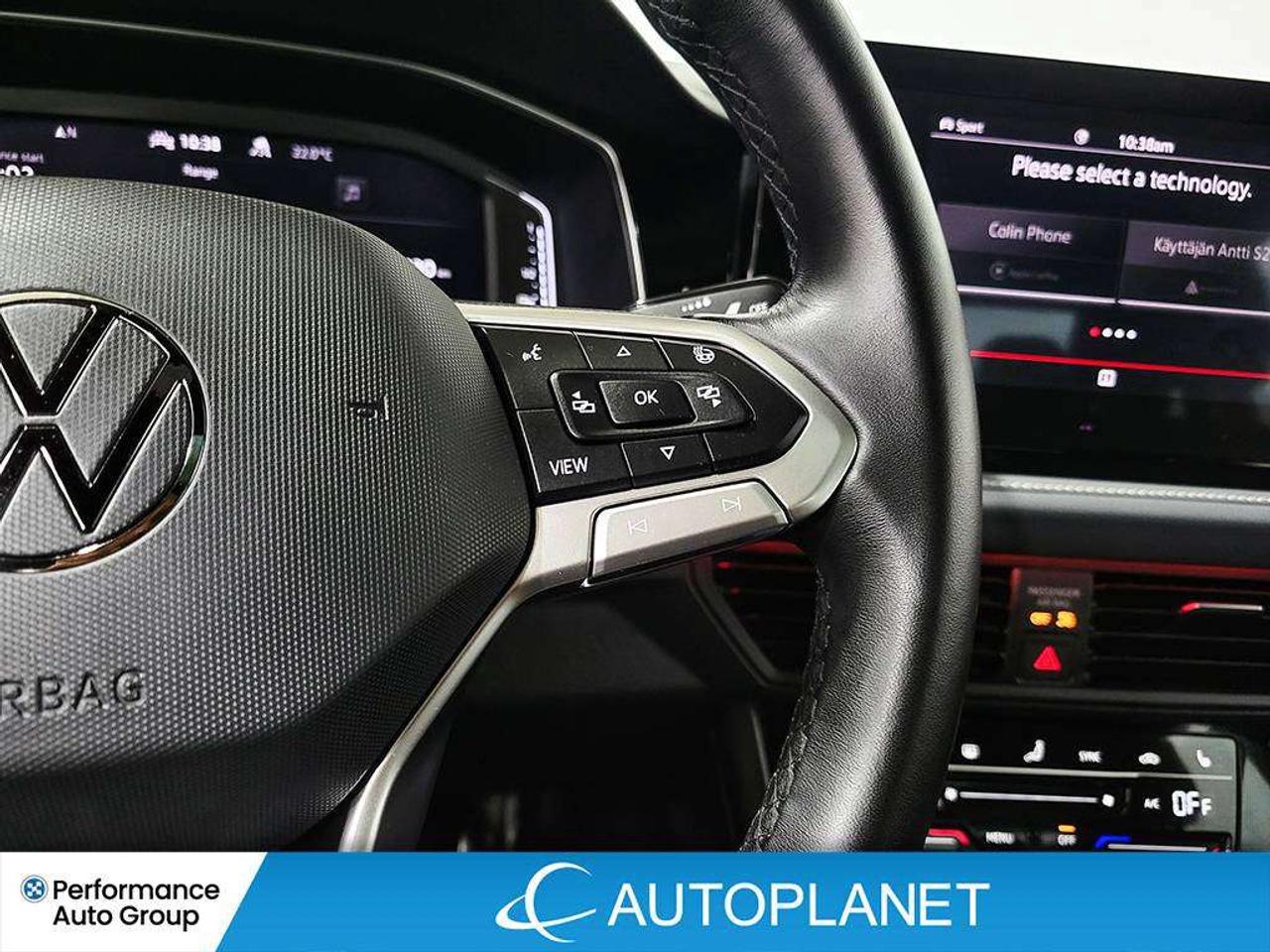 2025 Volkswagen Jetta Comfortline, Sunroof, Back Up Cam, Apple CarPlay! Photo