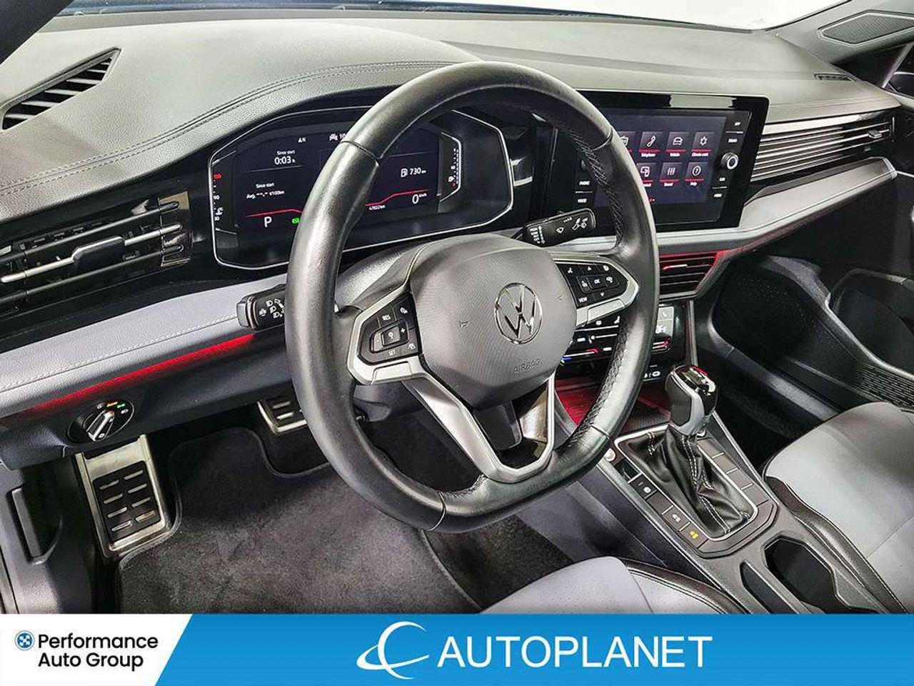 2025 Volkswagen Jetta Comfortline, Sunroof, Back Up Cam, Apple CarPlay! Photo