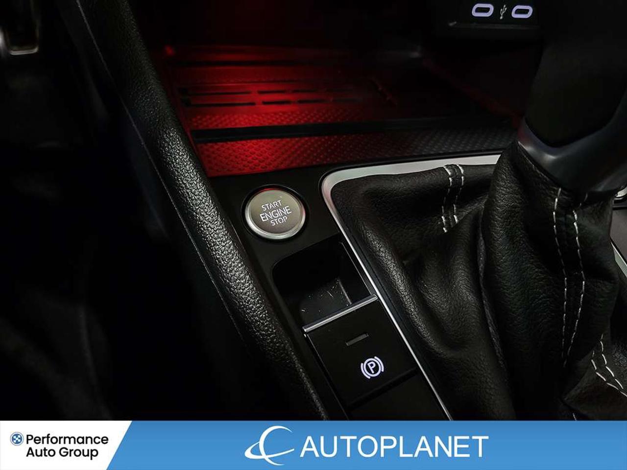 2025 Volkswagen Jetta Comfortline, Sunroof, Back Up Cam, Apple CarPlay! Photo