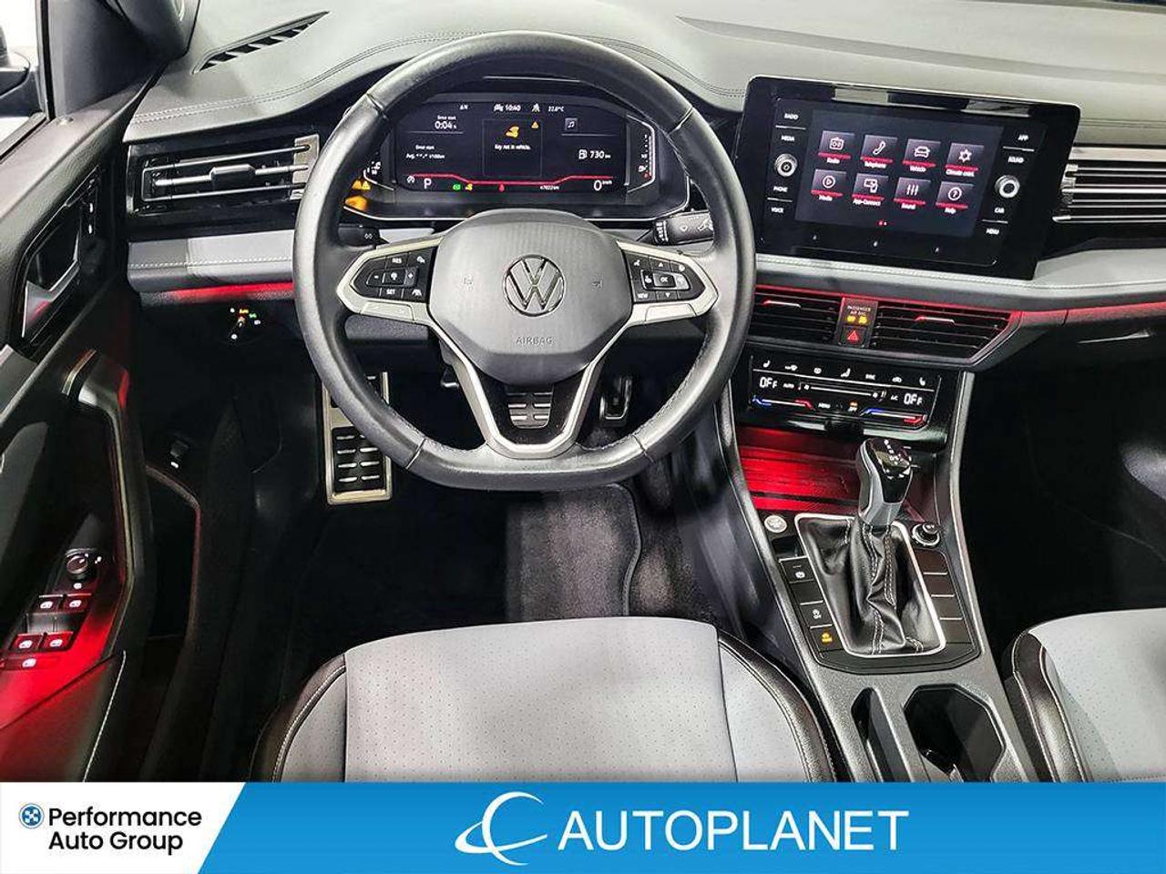 2025 Volkswagen Jetta Comfortline, Sunroof, Back Up Cam, Apple CarPlay! Photo