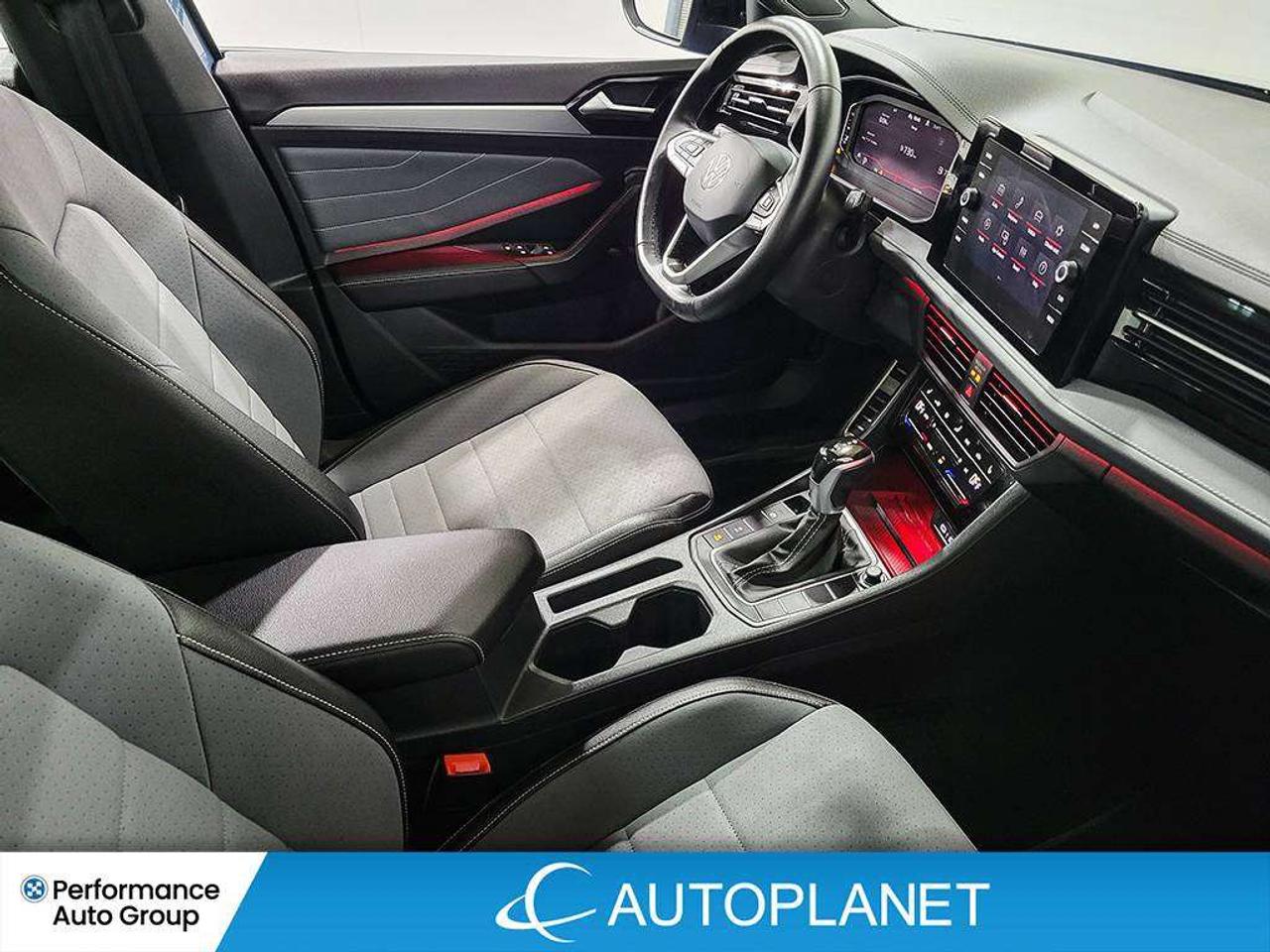 2025 Volkswagen Jetta Comfortline, Sunroof, Back Up Cam, Apple CarPlay! Photo