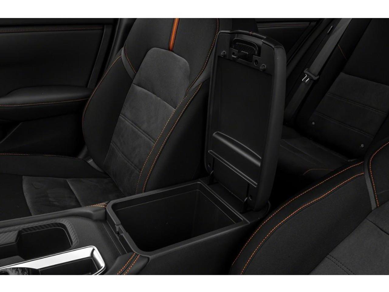 2021 Nissan Sentra SR 4dr Sedan Photo