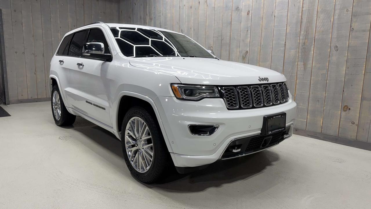 2018 Jeep Grand Cherokee OVERLAND 4x4 ECODIESEL LOW KMS ACCIDENT FREE Photo