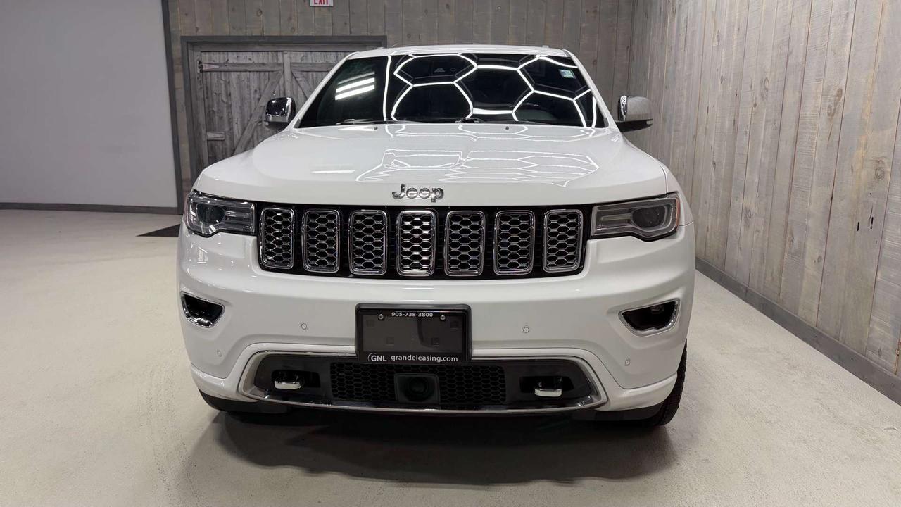 2018 Jeep Grand Cherokee OVERLAND 4x4 ECODIESEL LOW KMS ACCIDENT FREE Photo