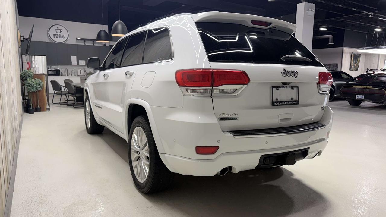 2018 Jeep Grand Cherokee OVERLAND 4x4 ECODIESEL LOW KMS ACCIDENT FREE Photo