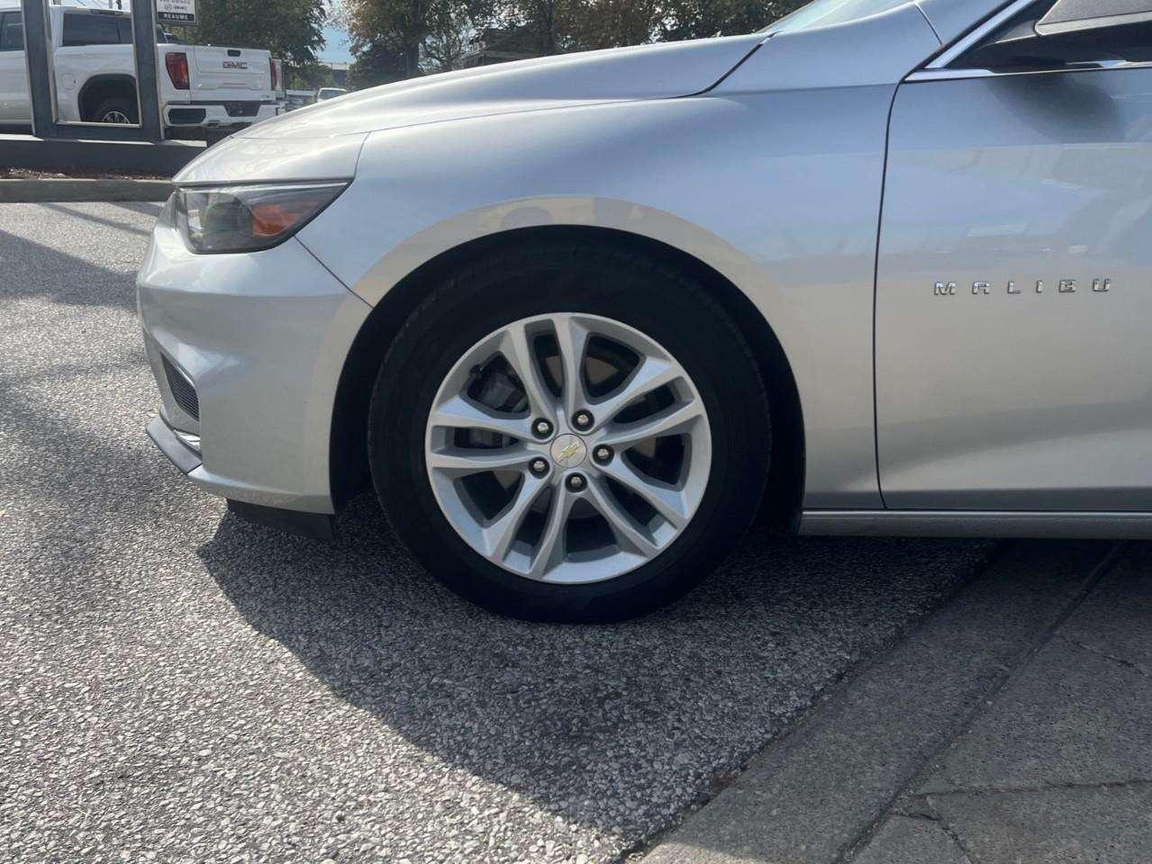 2017 Chevrolet Malibu 1LS Photo