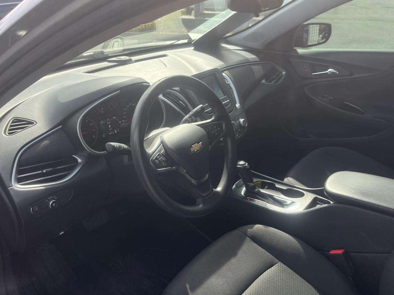 2017 Chevrolet Malibu 1LS Photo