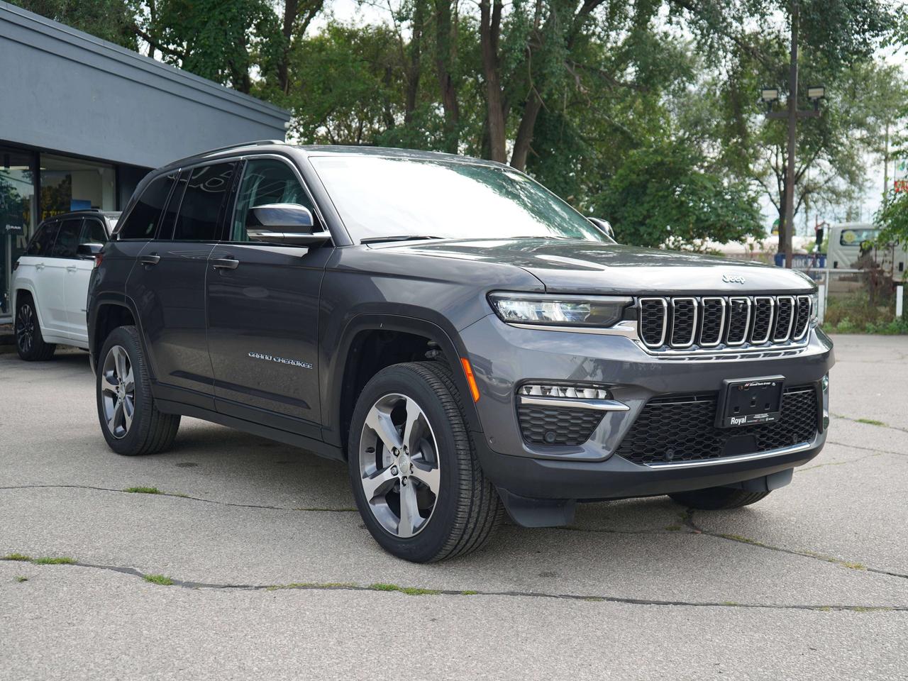 2023 Jeep Grand Cherokee 4XE, CARPLAY, NAVI Photo4