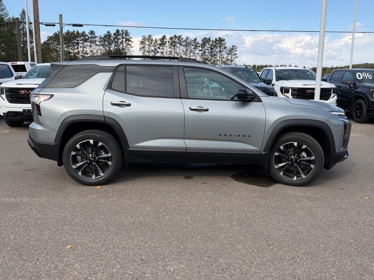 2027 Chevrolet Equinox AWD RS Photo