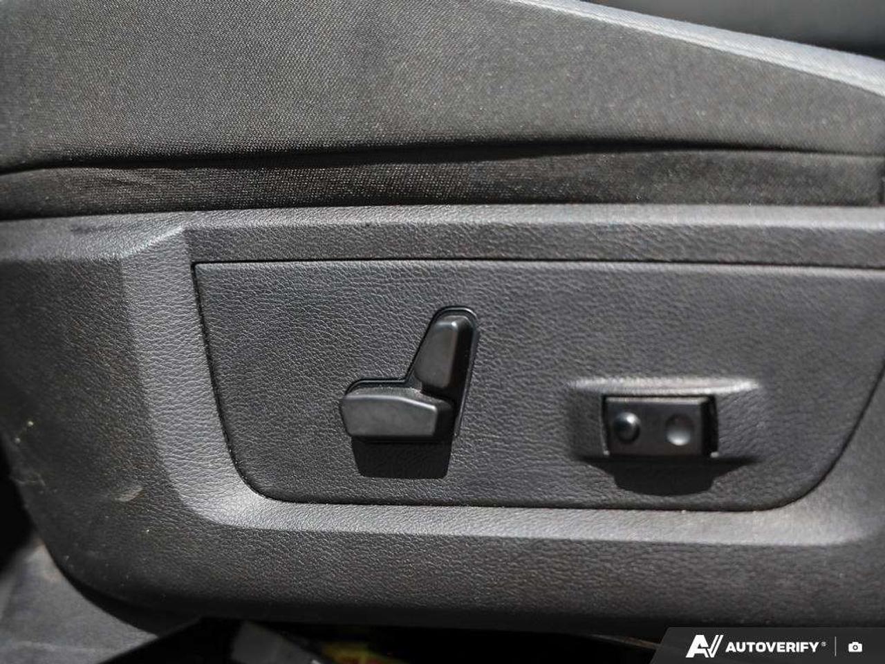 2021 RAM 1500 QUAD   RAMBOX   8.4 inch Radio Photo