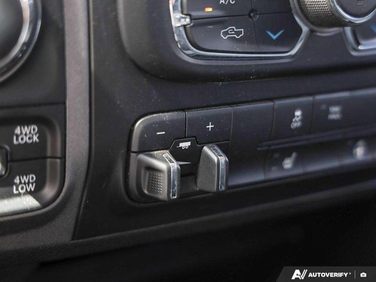 2021 RAM 1500 QUAD   RAMBOX   8.4 inch Radio Photo