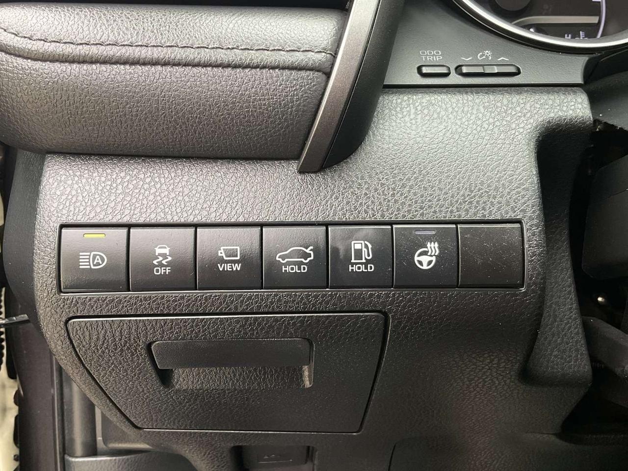 2021 Toyota Camry XLE - LEATHER! NAV! 360 CAM! HUD! SUNRIOOF! Photo