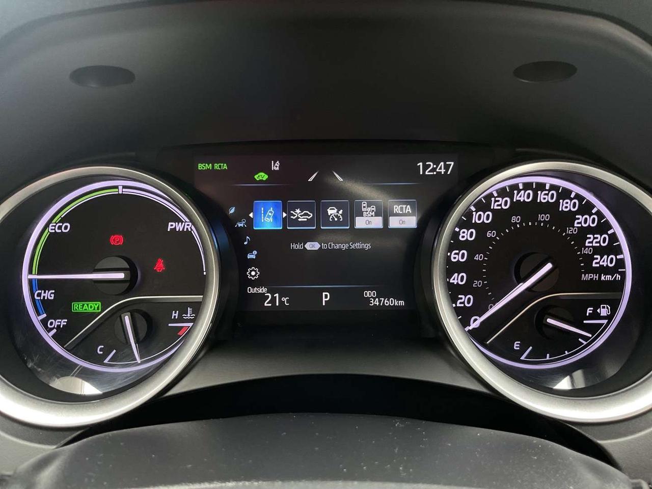 2021 Toyota Camry XLE - LEATHER! NAV! 360 CAM! HUD! SUNRIOOF! Photo
