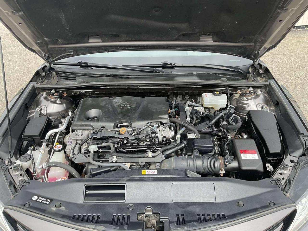 2021 Toyota Camry XLE - LEATHER! NAV! 360 CAM! HUD! SUNRIOOF! Photo