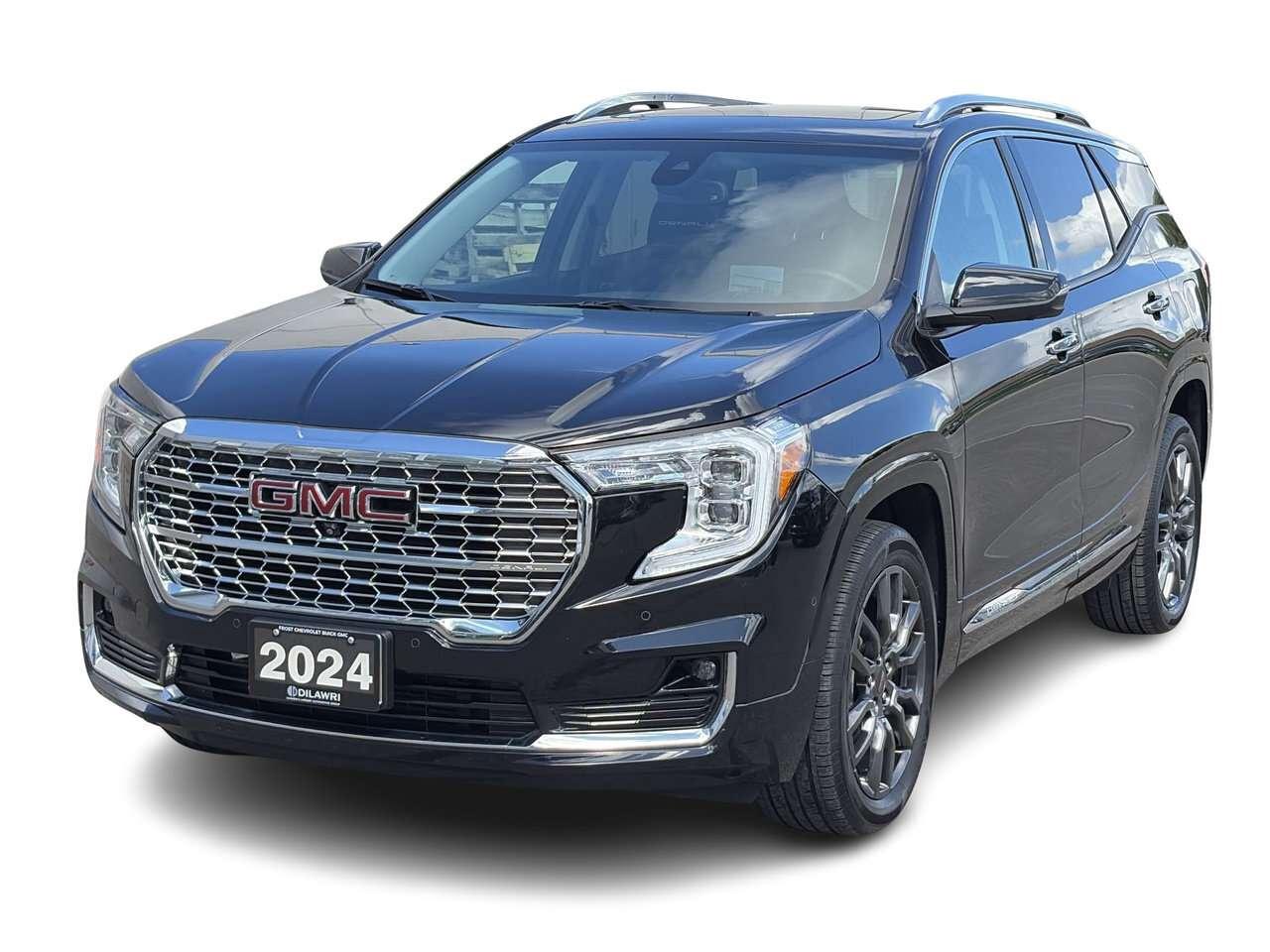 2024 GMC Terrain AWD Denali ONE OWNER   CLEAN CARFAX    PANORAMIC S Photo4