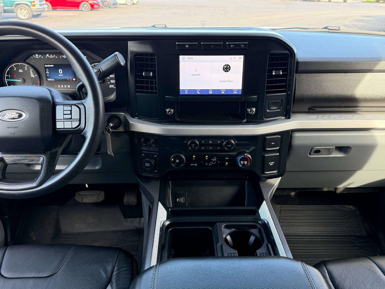 2024 Ford F-450 XLT Photo