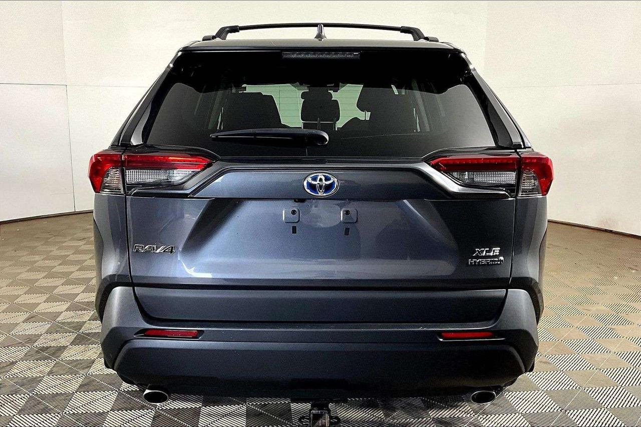 2023 Toyota RAV4 Hybrid XLE AWD Photo