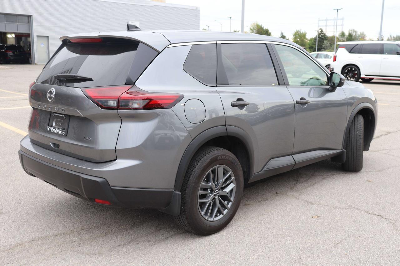 2026 Nissan Rogue S AWD CLEAN CARFAX LOW KMS CARPLAY HEATED SEATS Photo