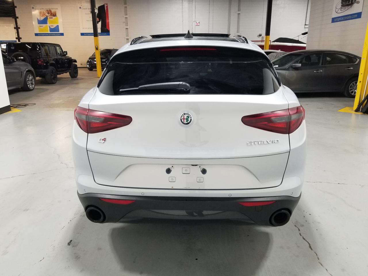 2022 Alfa Romeo Stelvio Sprint 4dr All-Wheel Drive Photo