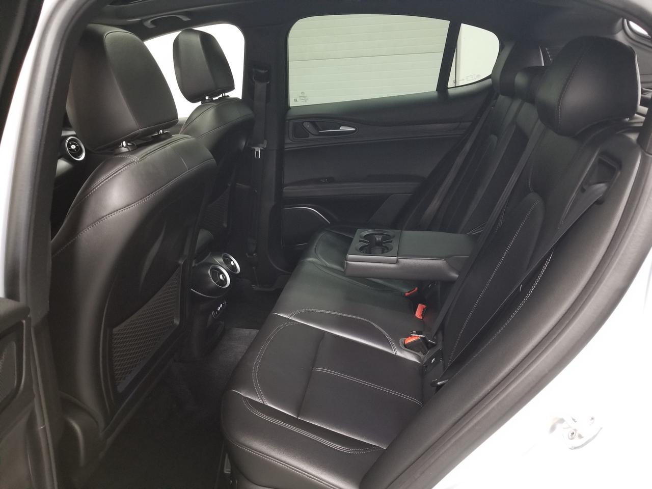 2022 Alfa Romeo Stelvio Sprint 4dr All-Wheel Drive Photo