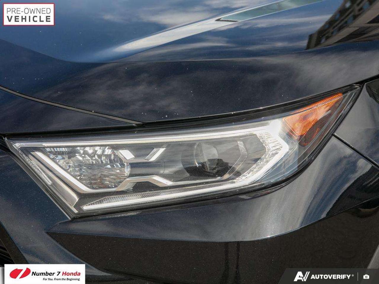 2021 Toyota RAV4 Hybrid XLE AWD *NO REPORTED ACCIDENTS*ONE OWNER Photo