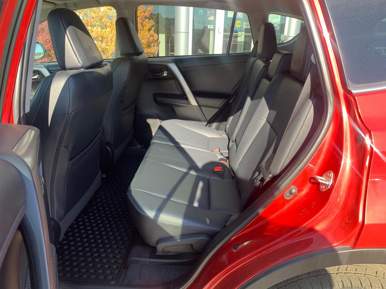 2015 Toyota RAV4 Limited 4dr All-wheel Drive Photo