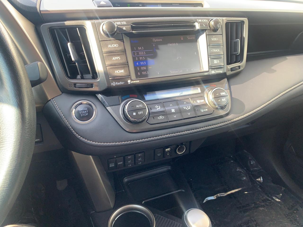 2015 Toyota RAV4 Limited 4dr All-wheel Drive Photo