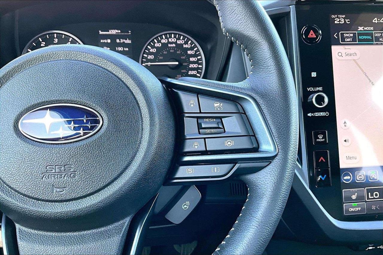 2025 Subaru Forester Navigation   Leather   Sunroof   CarPlay/Android A Photo