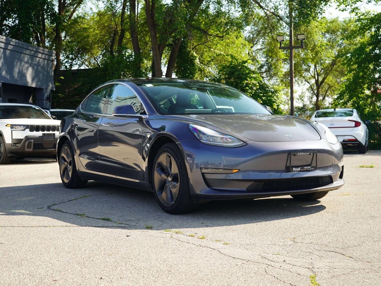 2019 Tesla Model 3 RANGE 354KMS, NAVI, RWD Photo4