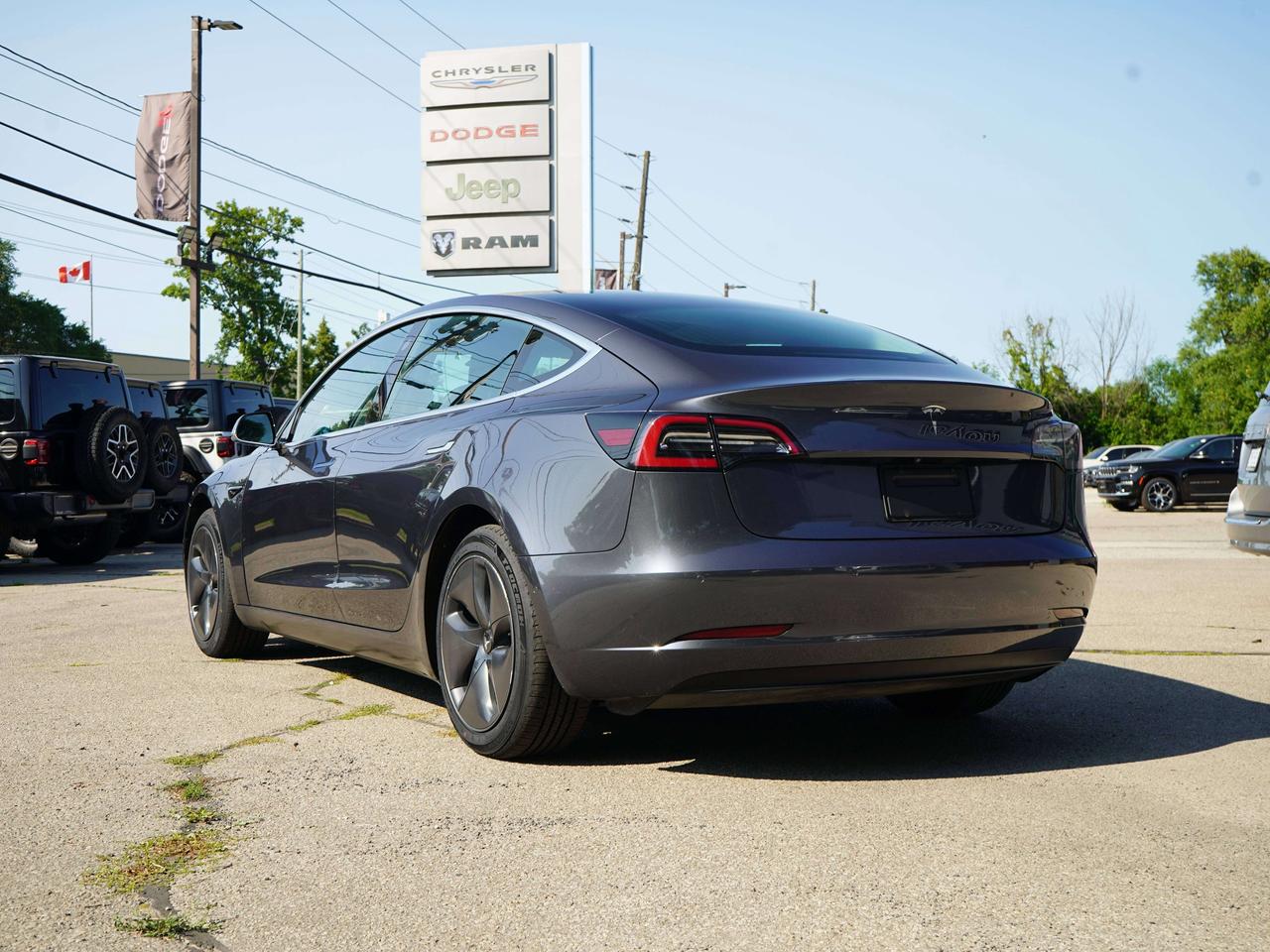 2019 Tesla Model 3 RANGE 354KMS, NAVI, RWD Photo
