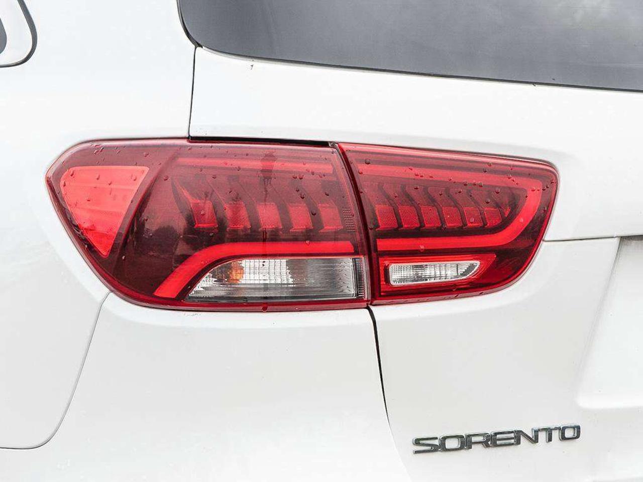 2019 Kia Sorento SX Photo