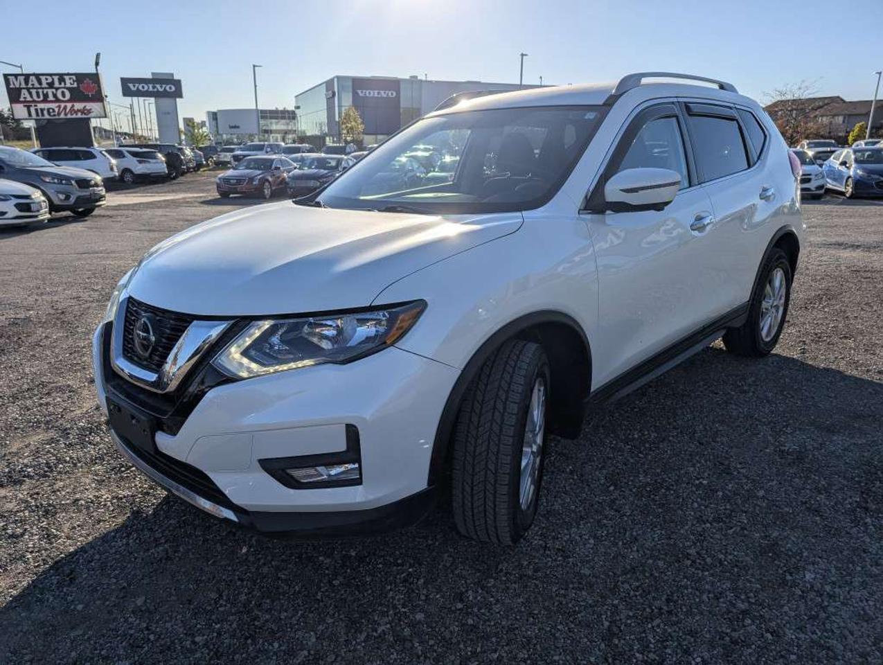 2018 Nissan Rogue SV AWD   NAV   PANOROOF   360 CAMERA   HTD SEATS Photo