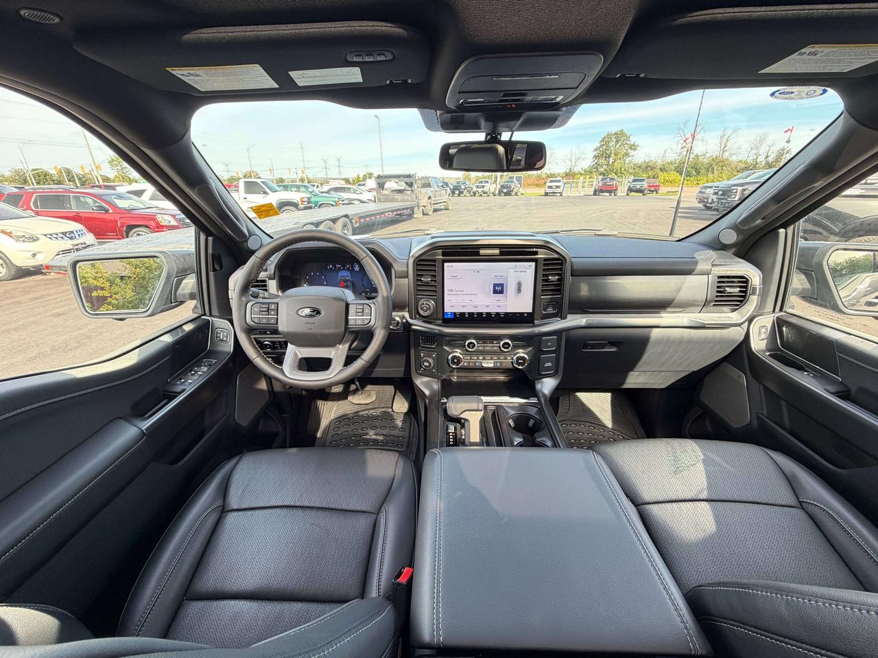 2025 Ford F-150 Lariat Photo