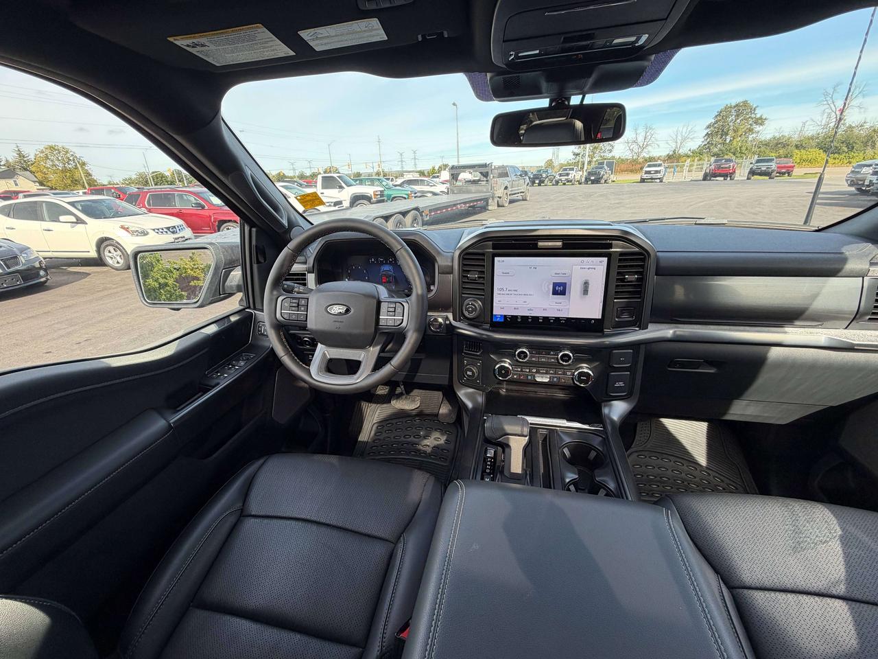 2025 Ford F-150 Lariat Photo