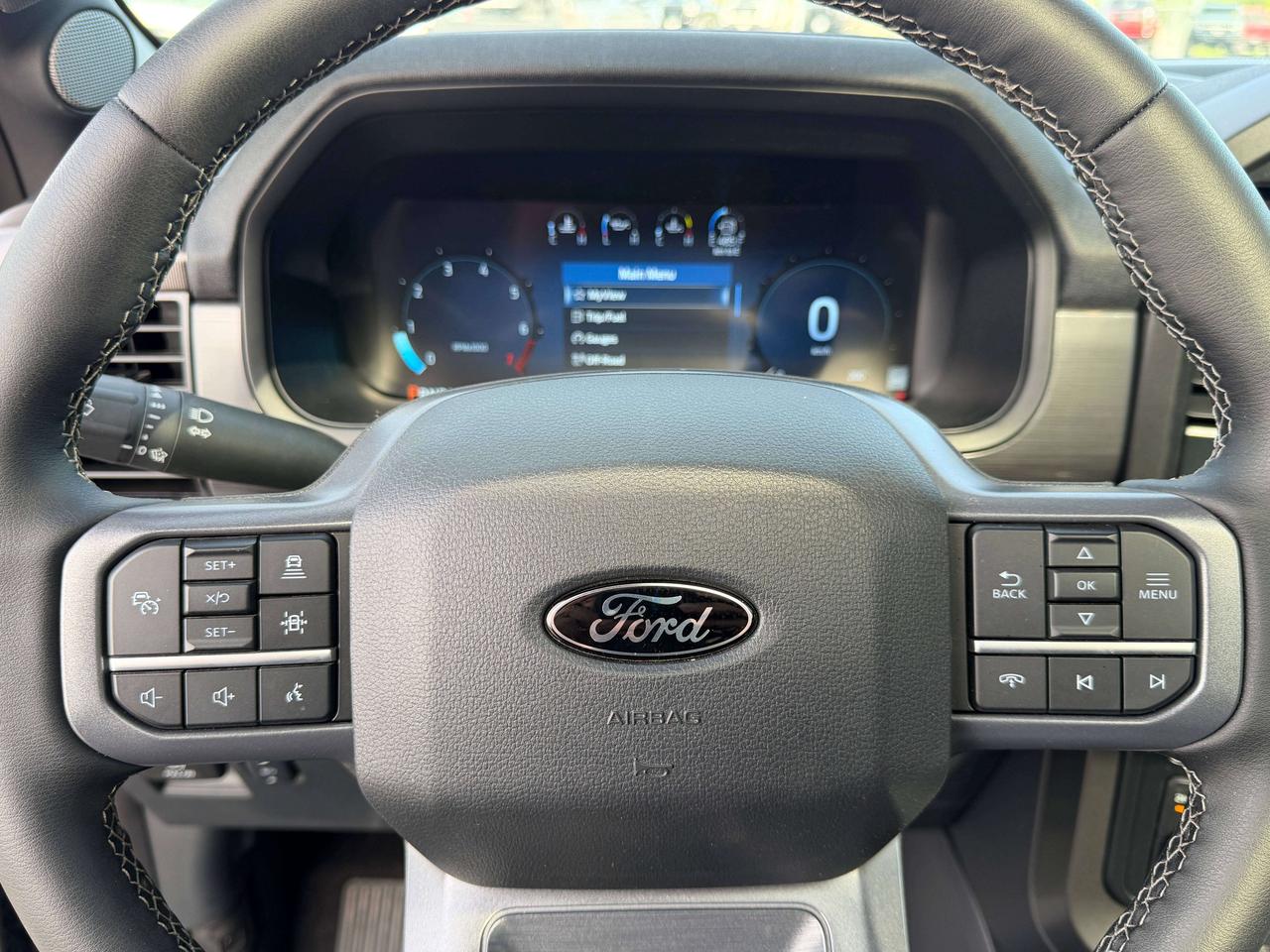2025 Ford F-150 Lariat Photo