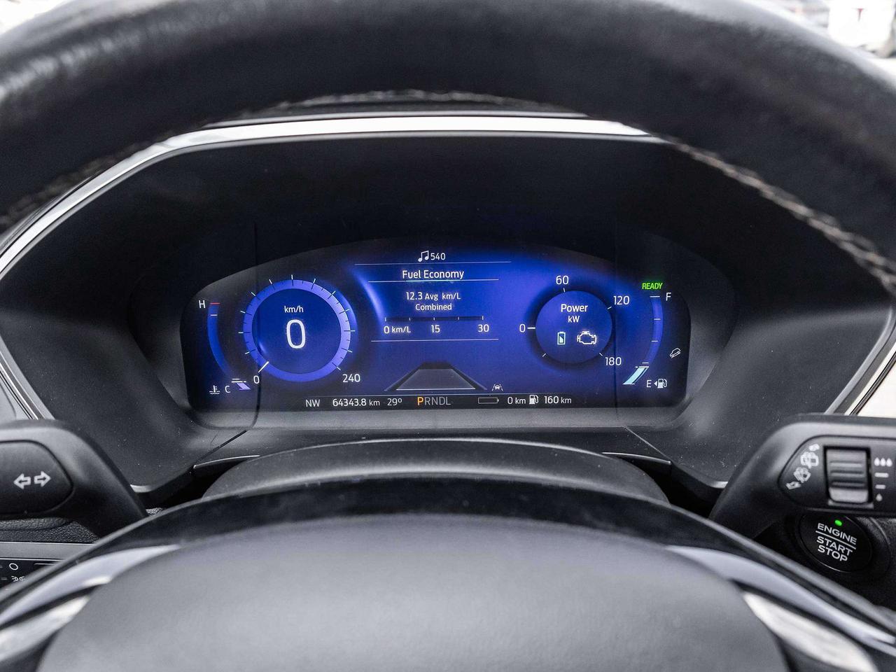 2022 Ford Escape Plug-in Hybrid TITANIUM PLUG-IN HYBRID Photo