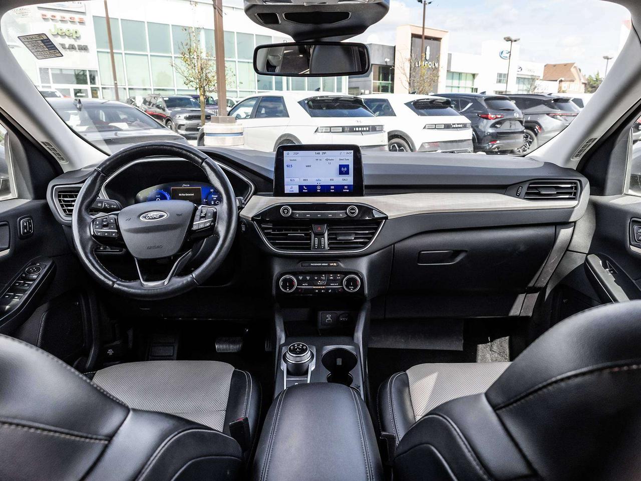 2022 Ford Escape Plug-in Hybrid TITANIUM PLUG-IN HYBRID Photo
