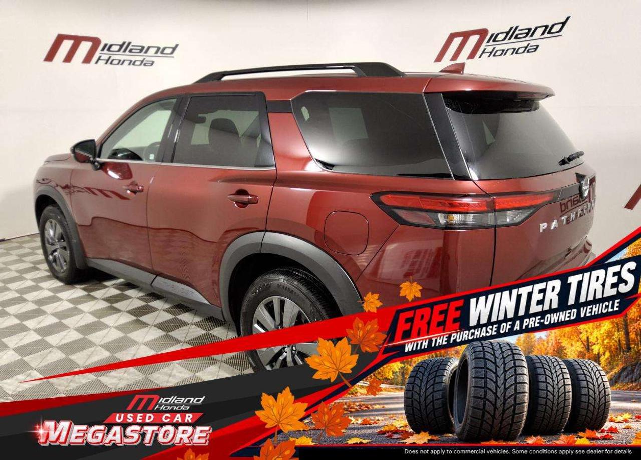 2024 Nissan Pathfinder SV Photo