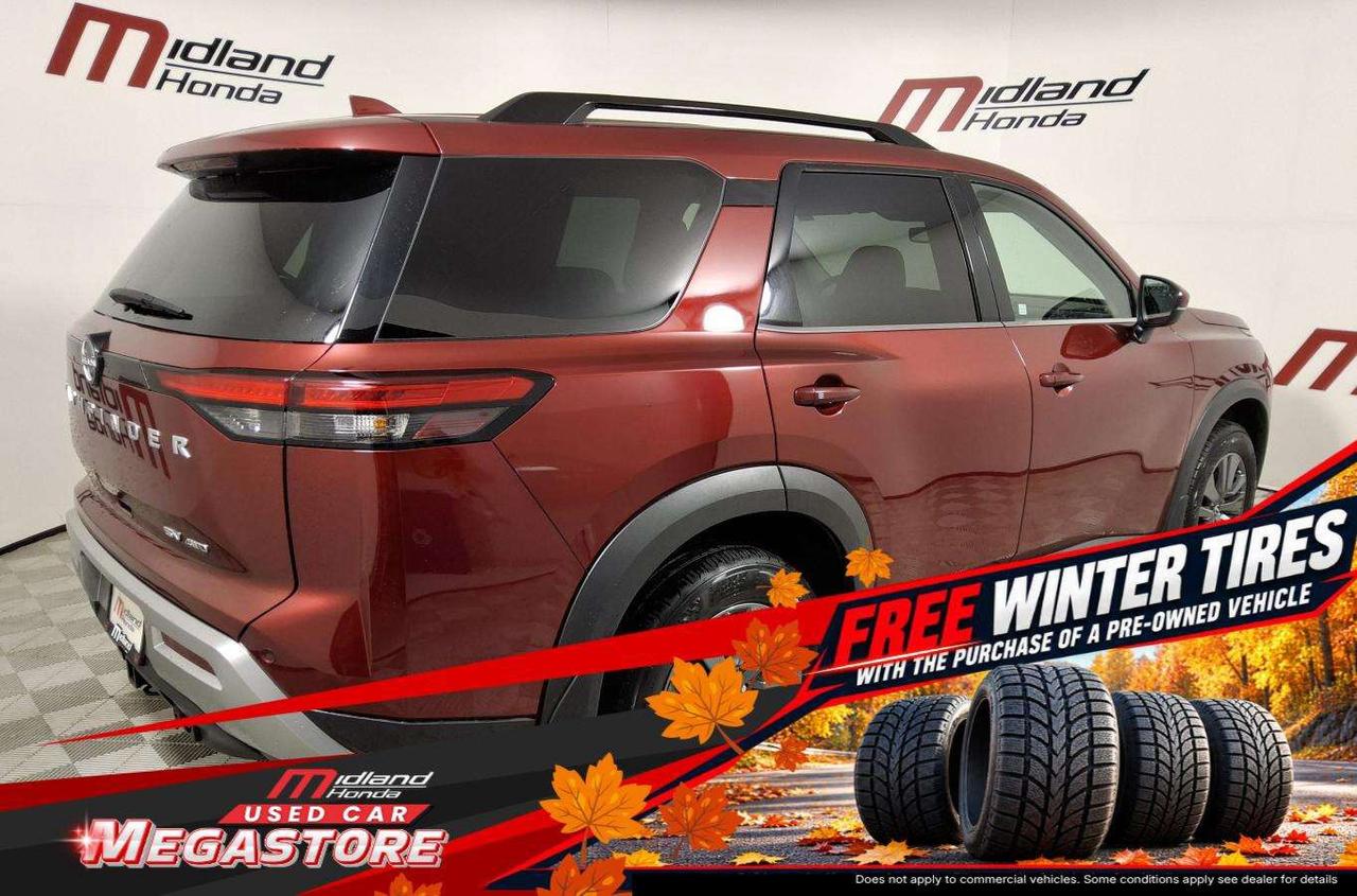 2024 Nissan Pathfinder SV Photo