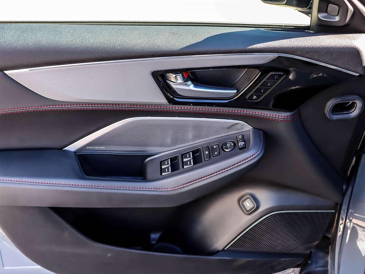 2026 Acura MDX Platinum Elite A-Spec Photo
