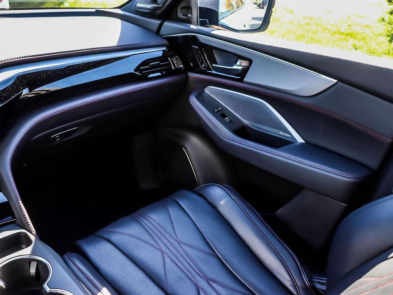2026 Acura MDX Platinum Elite A-Spec Photo