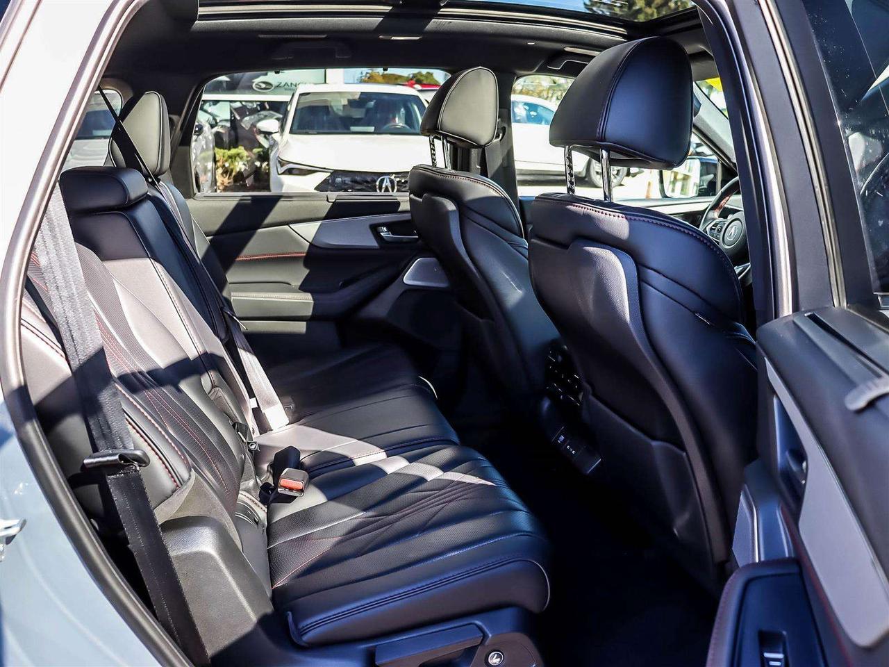 2026 Acura MDX Platinum Elite A-Spec Photo