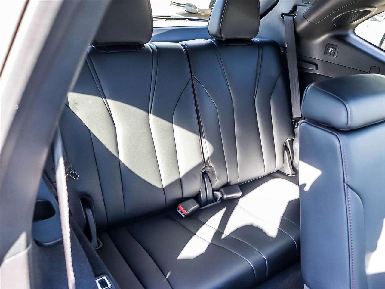 2026 Acura MDX Platinum Elite A-Spec Photo