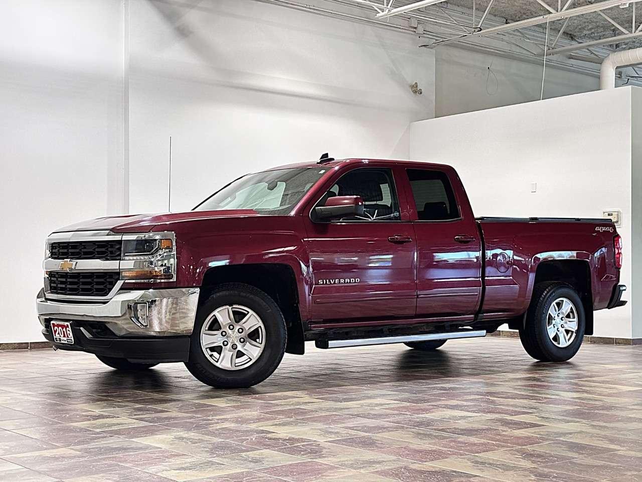 2016 Chevrolet Silverado 1500 Double Cab Standard Box 4-Wheel Drive LT w/1LT Photo