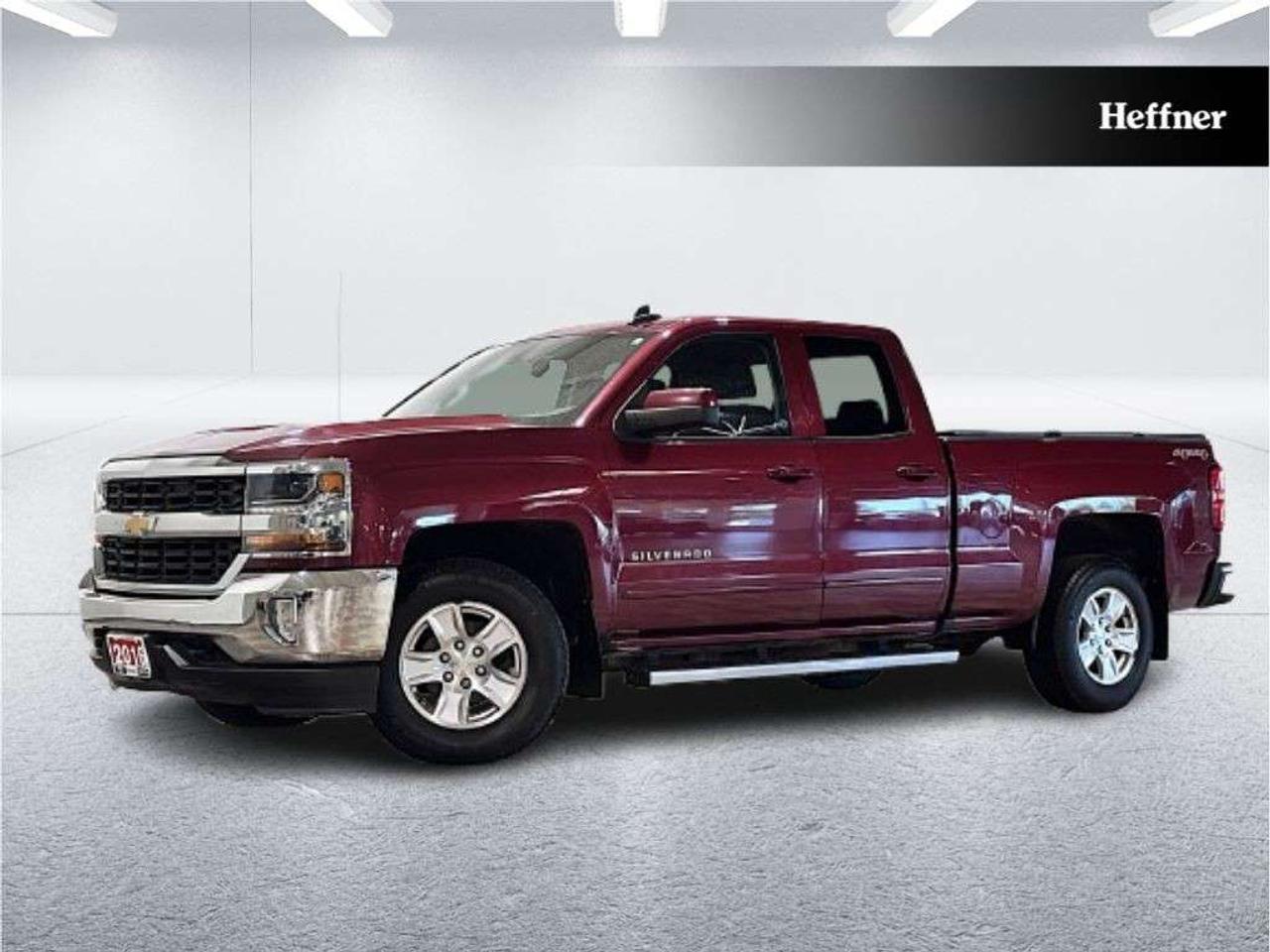2016 Chevrolet Silverado 1500 Double Cab Standard Box 4-Wheel Drive LT w/1LT Photo0