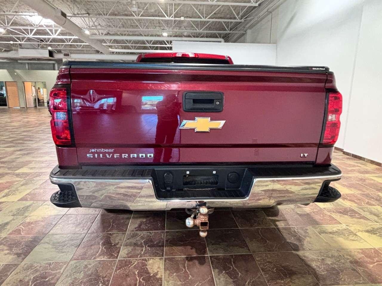 2016 Chevrolet Silverado 1500 Double Cab Standard Box 4-Wheel Drive LT w/1LT Photo